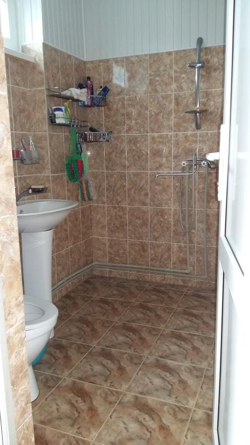 Guest House U Aleny Гагра Екстериор снимка