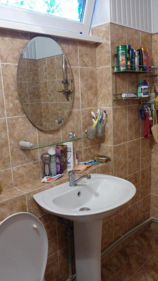Guest House U Aleny Гагра Екстериор снимка